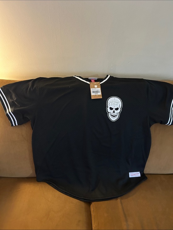 Mitchell & Ness Other - WWE Stone Cold Steve Austin Jersey